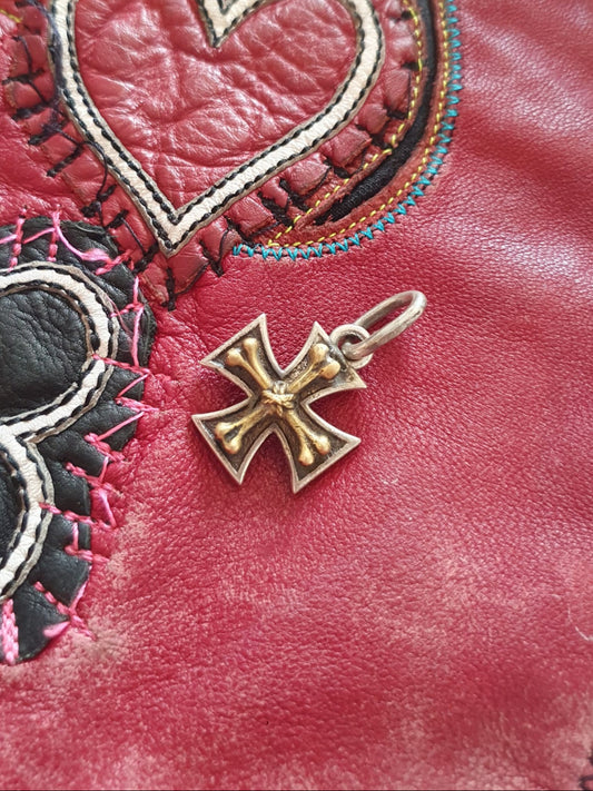 Dirty Iron Bone pendant