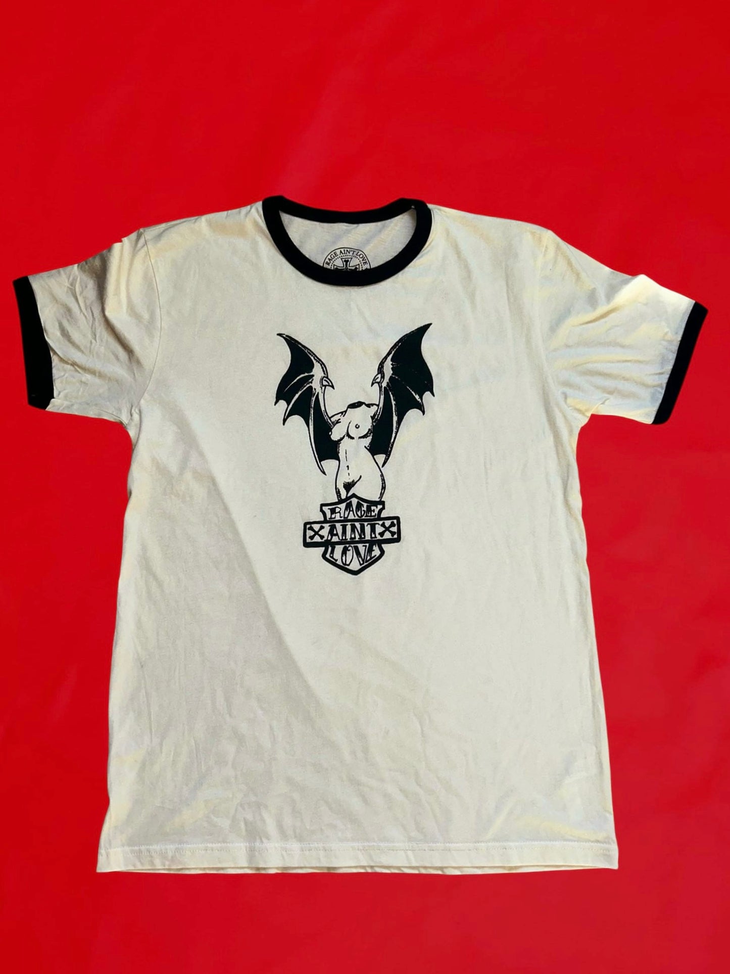 RAL bar & shield ringer tee