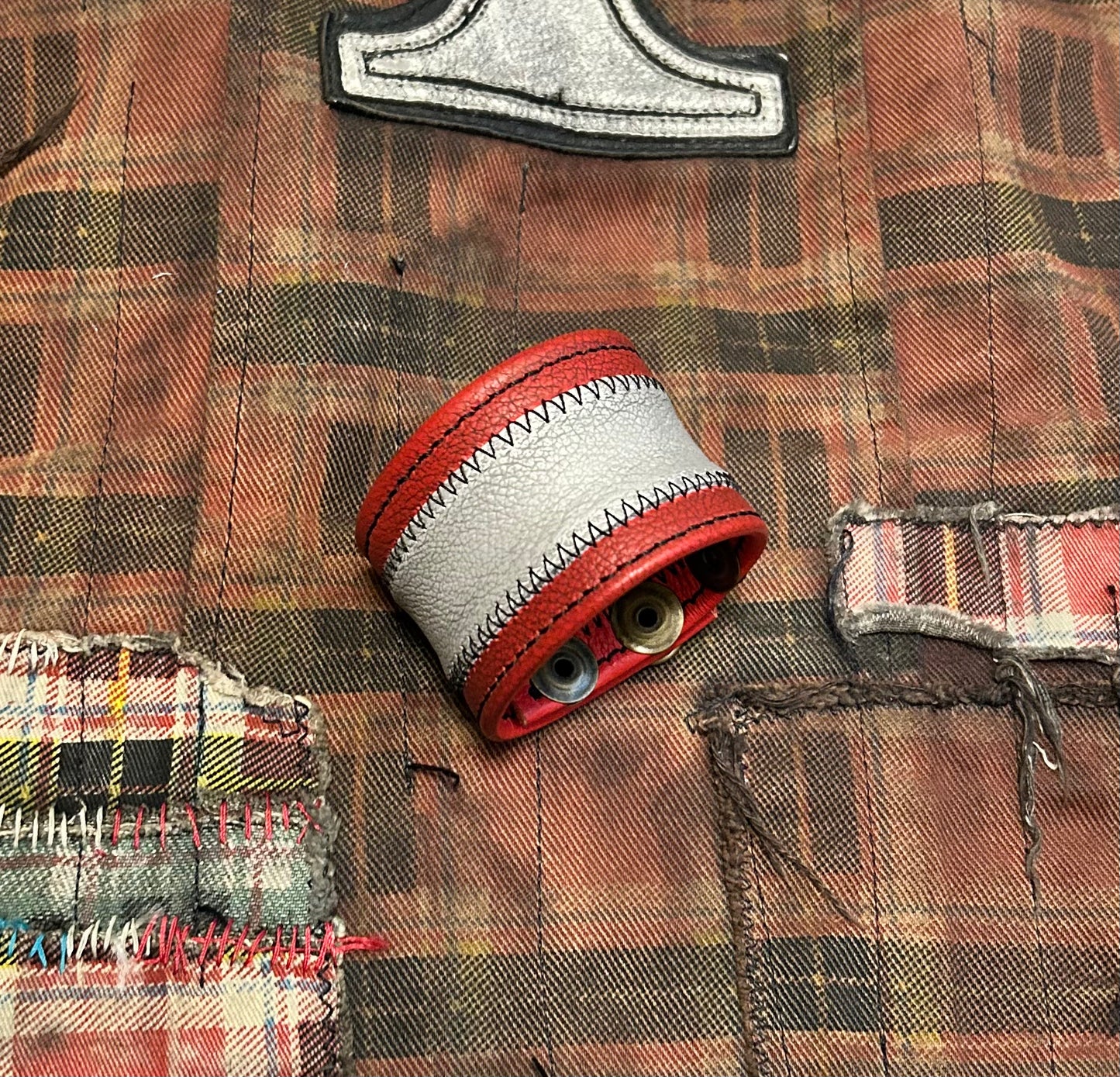Red & white (thin) leather cuff