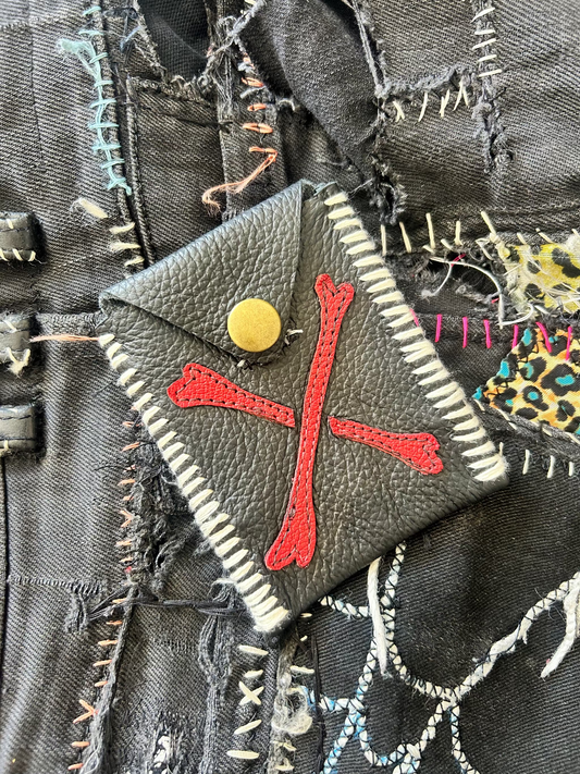 Pirate pouch